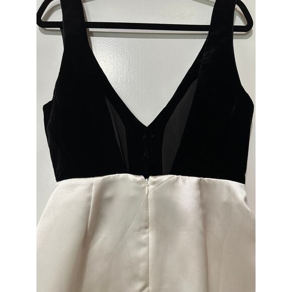 For Love and Lemons Drew Velvet Romper Black White Size Medium NWT Satin Shorts - Picture 12 of 16